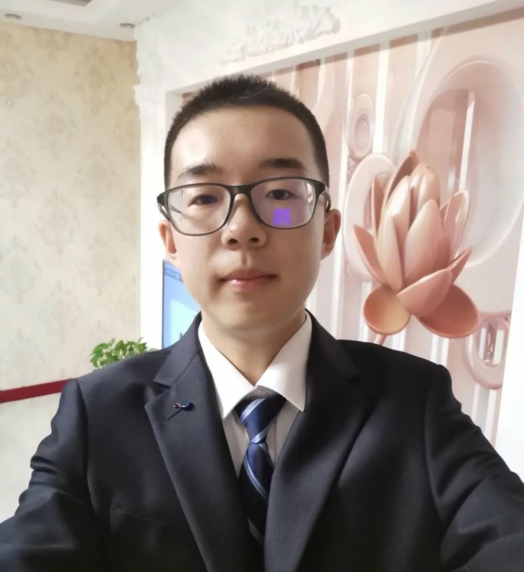 3邢佳豪:幸而有朋今论道,不负人海一相逢.4王文心:大言炎炎,小言詹詹.