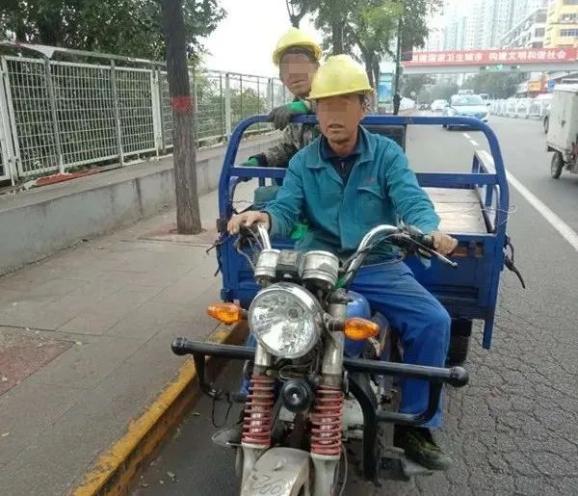本期,阳泉交警支队一大队集中曝光一批"三轮车违法载人"的交通违法