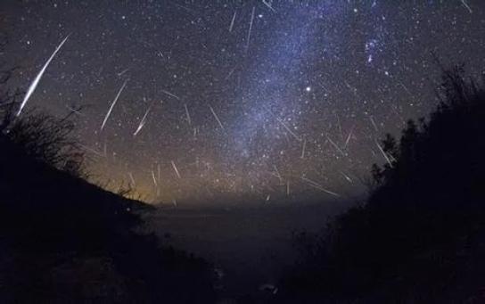 科技话题:猎户座流星雨,石岛湾核电首堆冷试,心肌梗死"最远天体,短