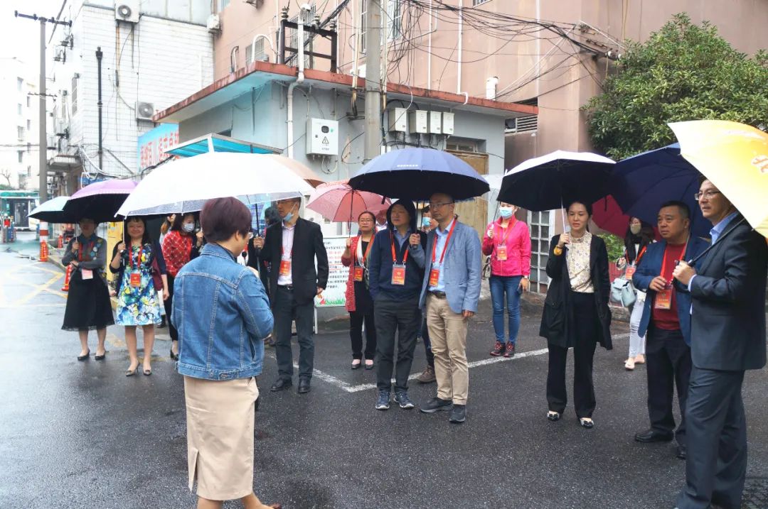 工作动态区政协委员视察长海路街道社区建设情况