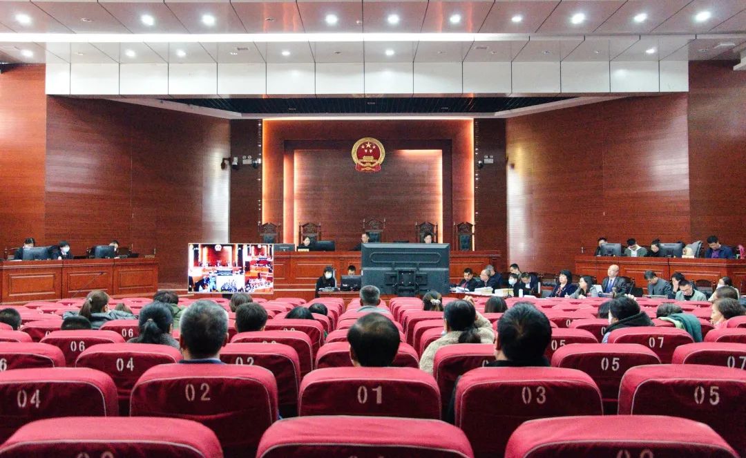 平遥县人民法院平遥法院克服疫情不利影响,采取"一院三看 线上线下"