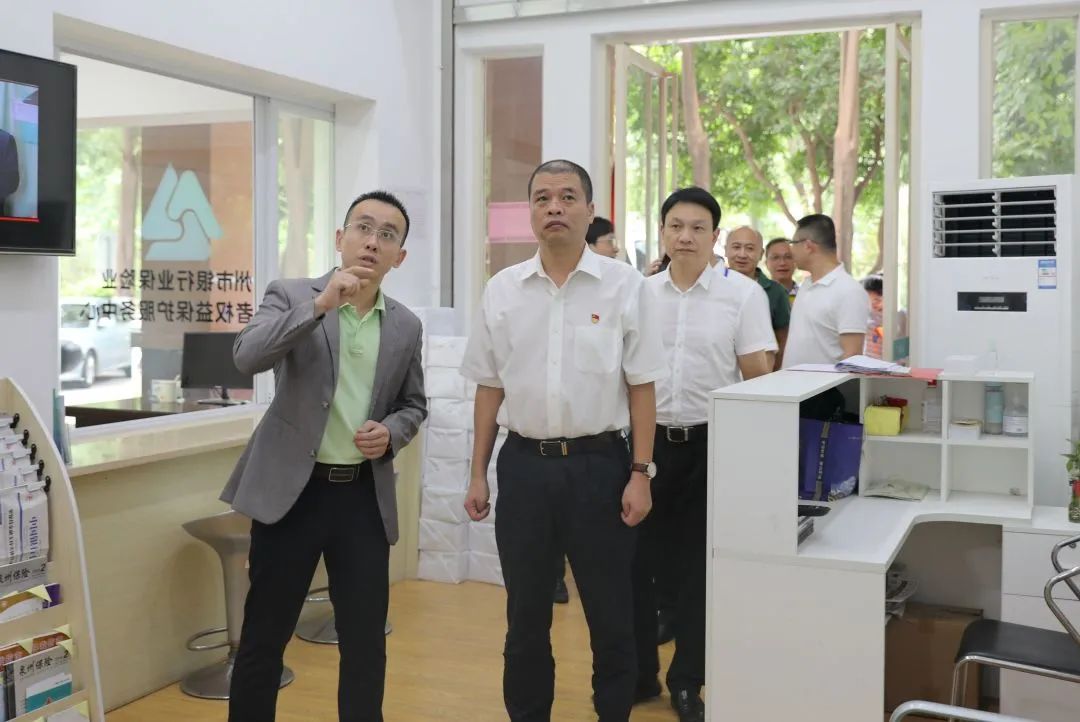丰泽区委常委,政法委书记邱朝阳带队到十个多元化解"分中心"调研