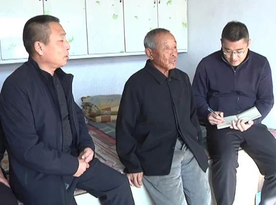 肇源县古恰镇哈友村驻村扶贫工作队队长贾长霖"走心"