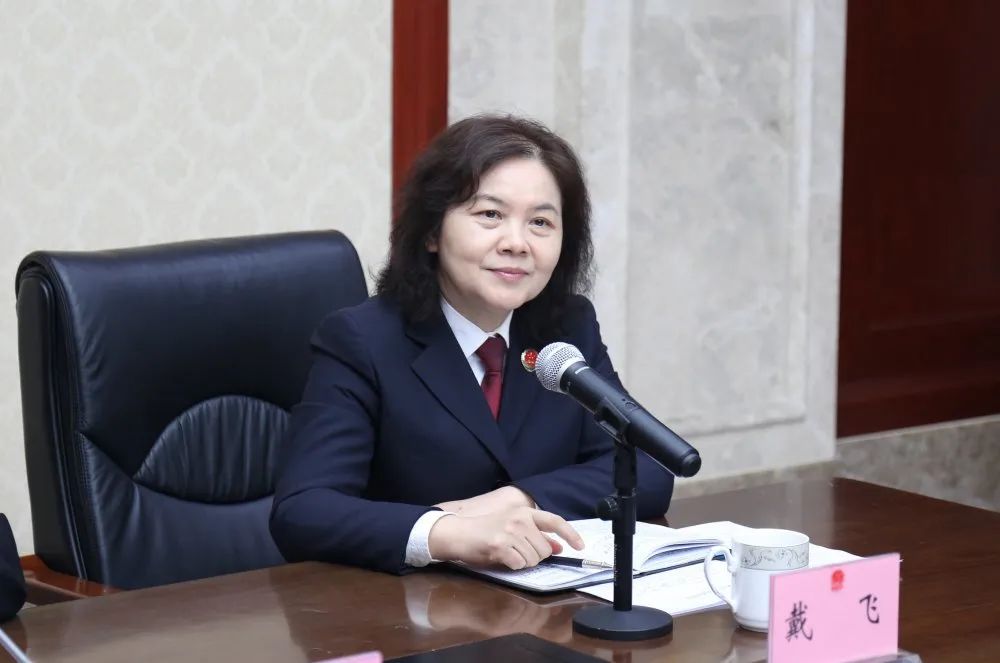 法院动态扬州中院召开审委会检察长列席