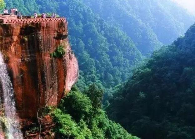 合江玉兰山景区