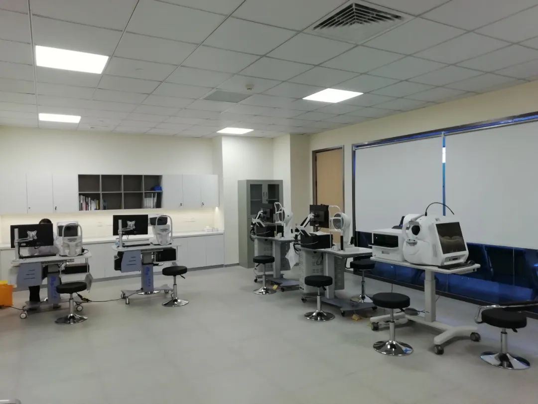 青浦新开一家眼科医院成立公益基地专项基金