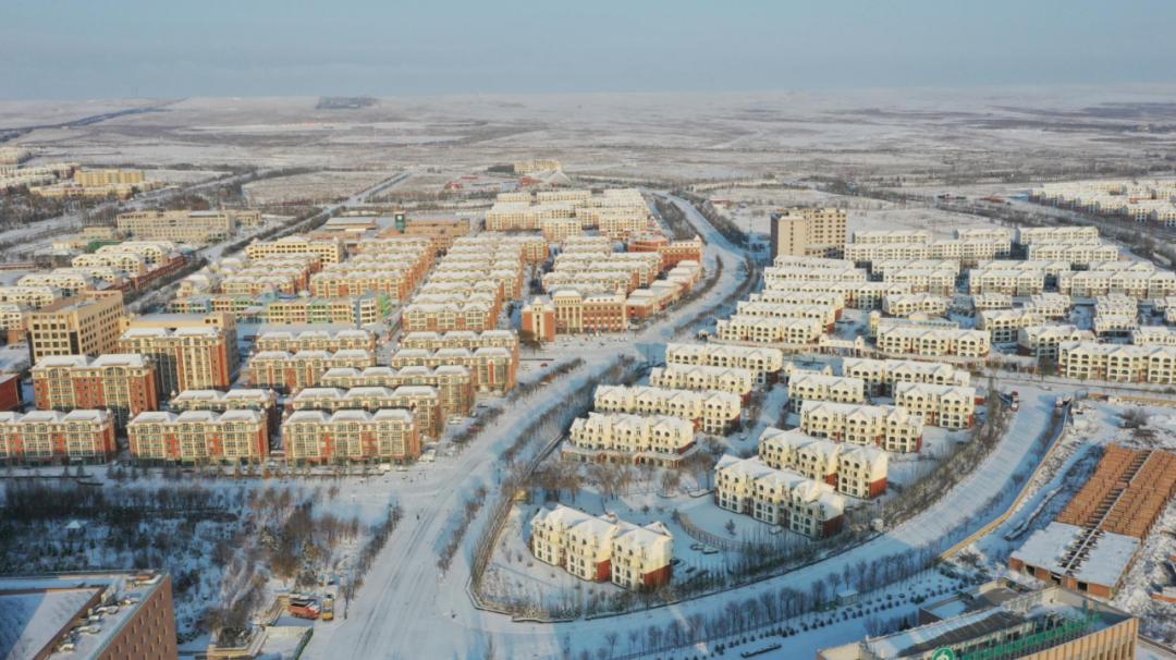 初雪过后的乌兰镇!