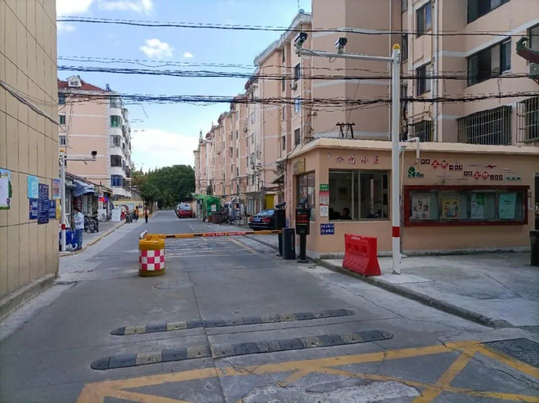 西渡街道"美丽门岗"来咯,旁友,你家小区门岗在里面吗?
