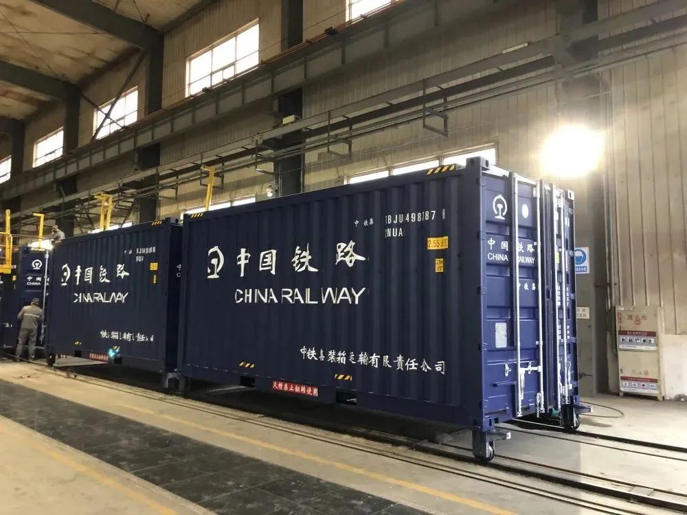 5000只!中车按期完成35吨敞顶箱订单