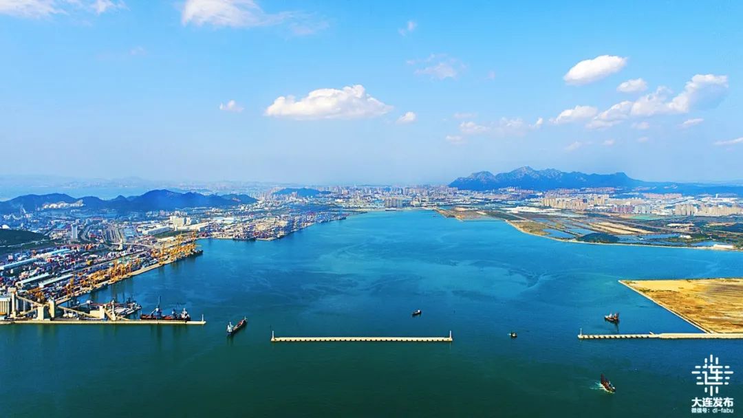 净值1.23亿元 位于大窑湾海域内 南,北防波堤之间 长643.75米,宽16米