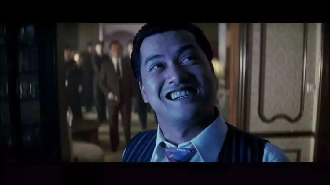 《跛豪》,主角原型为香港六七十年代贩毒集团首脑吴锡豪,影片将他的