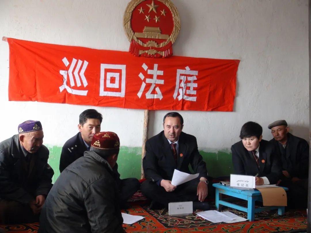 心中有光 脚下有路 记全国先进工作者马合沙提·扎依甫同志先进