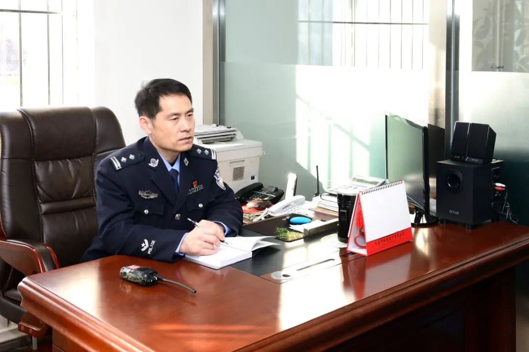 喜讯辽宁省沈阳第二监狱李文明荣获全国先进工作者称号