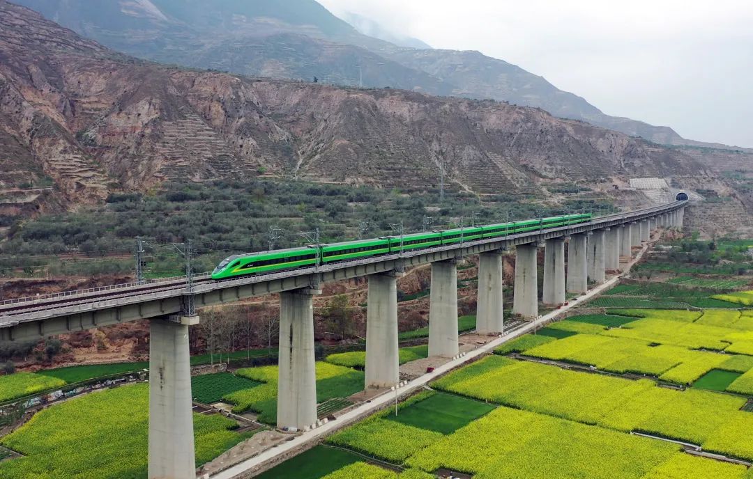 "丝路金腰带 陇上兰渝行"发现最美铁路活动11月23日启程