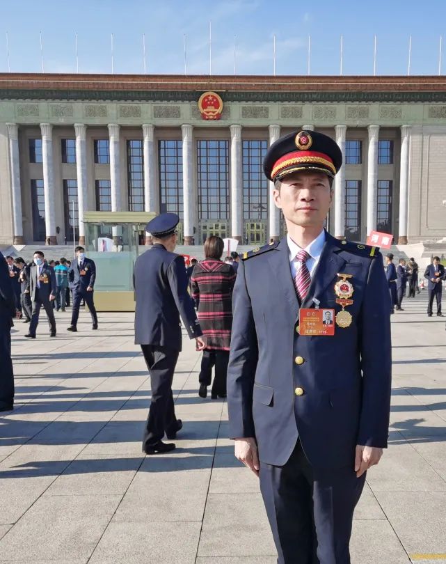 广铁集团广州机务段广州南高铁运用车间动车组司机周树强,衡阳车务段