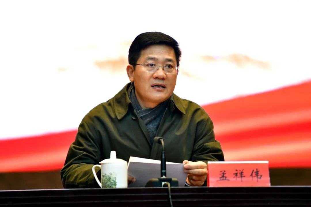 团来咸宣讲党的十九届五中全会精神肖伏清宣讲孟祥伟主持王远鹤出席