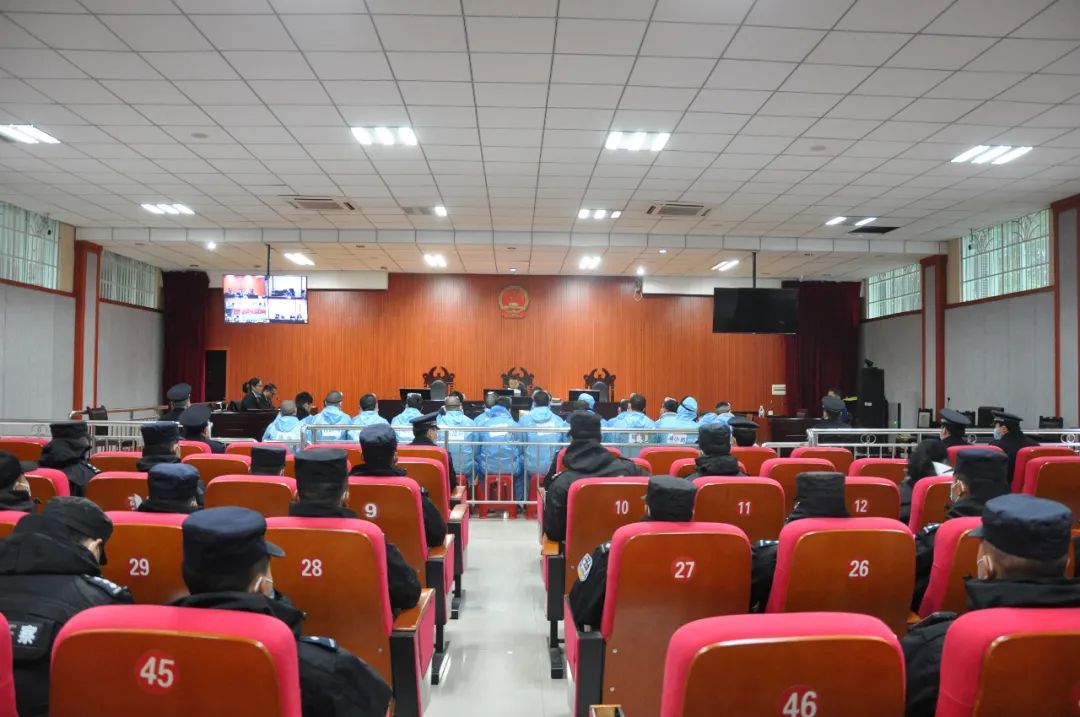 铜仁市中院对洪甲等人涉黑案作出二审宣判