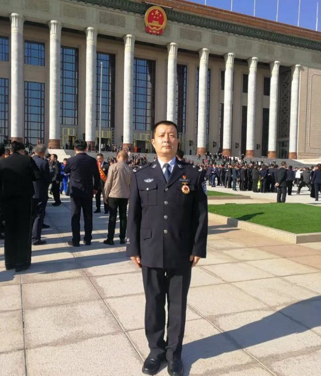 其中,山西省临汾市公安局党委副书记,常务副局长张少华,临汾市公安局