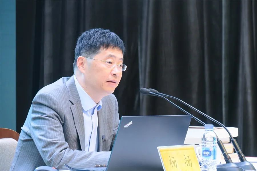 杨扬戏剧书店出现即地标朵云书单