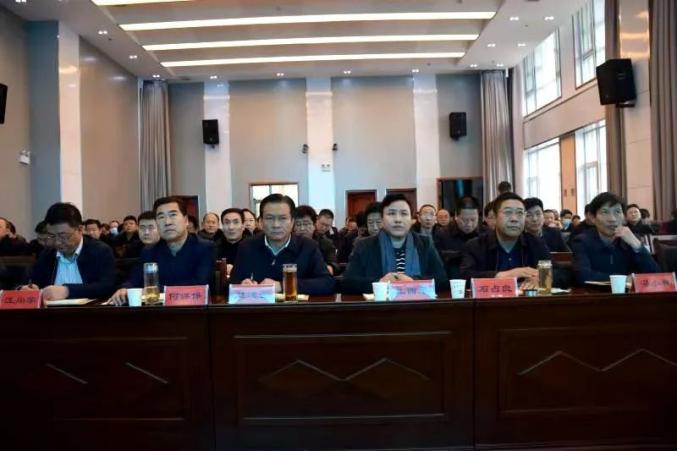 学习贯彻党的十九届五中全会精神省委宣讲团甘南州报告会举行姜安鹏作