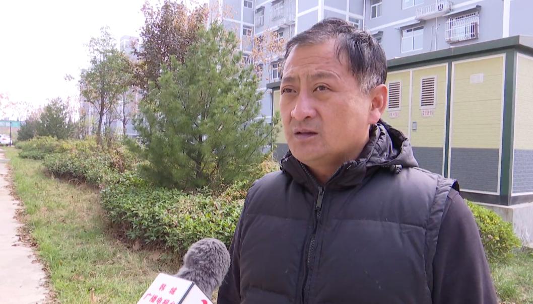 韩城金都绿诚实业有限公司老区物业办主任李明坤说:"11月24日,在物业