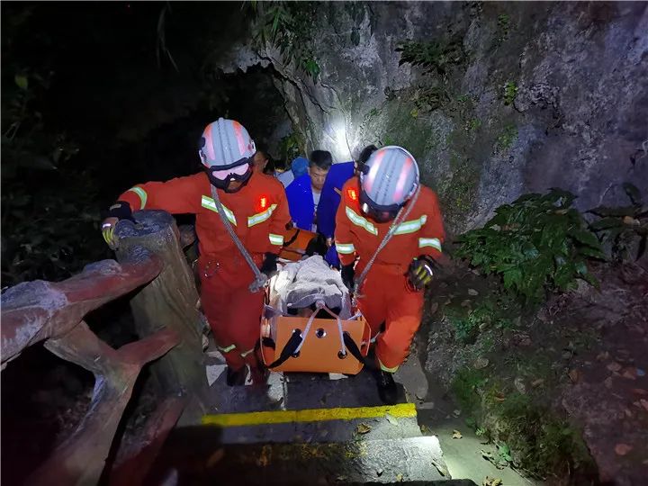 马岭河峡谷惨案照片图片