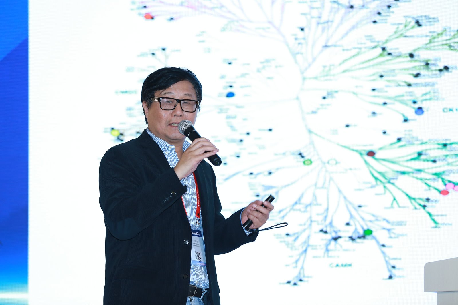 中国科学院院士,清华大学教授王志新