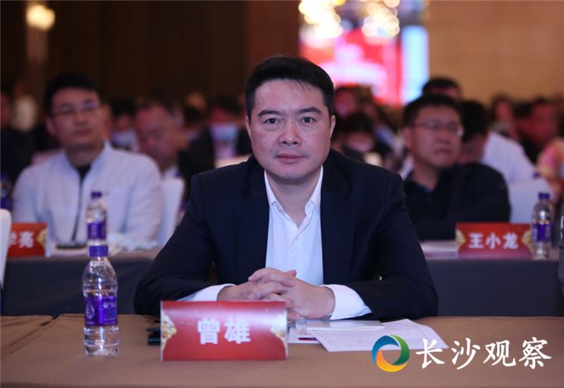 书记,台长,董事长,中广天择传媒股份有限公司董事长曾雄全国政协委员