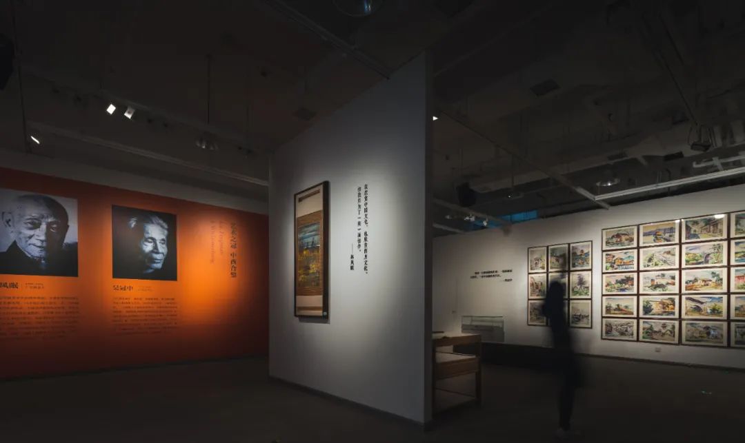 现场,不仅展示了林风眠,吴冠中两位大师的书画,信札手稿和写生稿作品