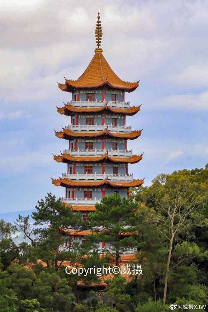 今天梧州向全世界发出邀请宝石节我在梧州等你来共赴这场盛宴