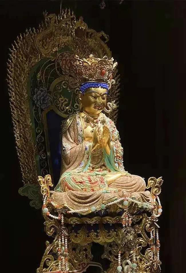 多宝如来作者/通奕杭州佛学院1915年,月霞在海潮寺创办华严大学,开启