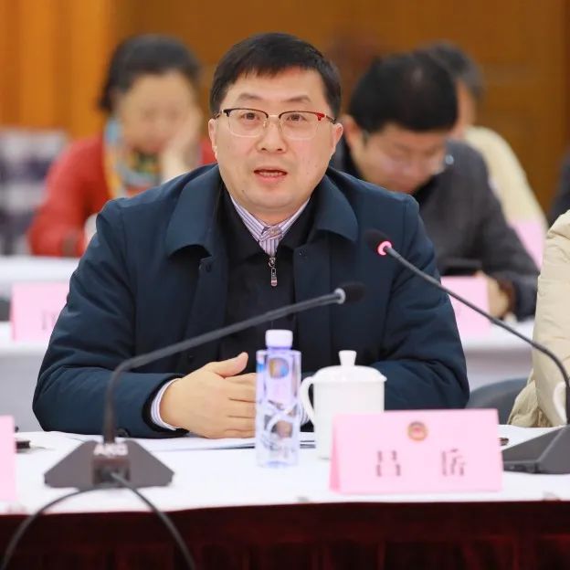 区政协委员年末视察城市建设专题