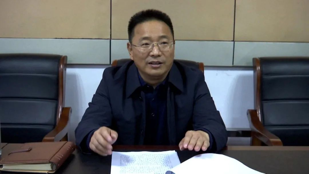 县委宣讲团团长县委书记侯桂宁到周窝镇李封庄村宣讲党的十九届五中