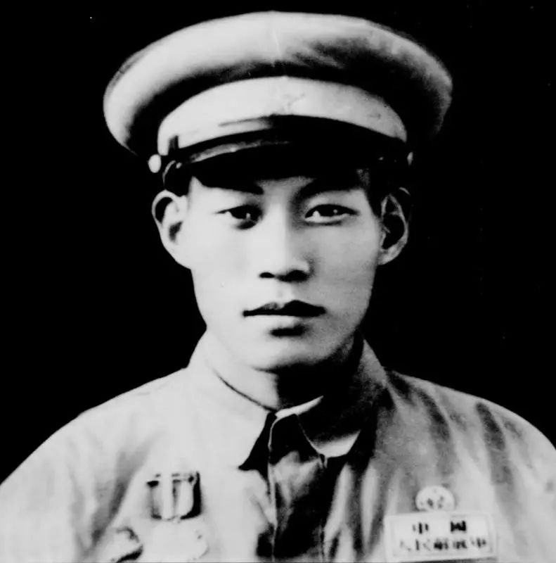 参考消息杨连弟登高英雄抢修铁路大桥有绝招