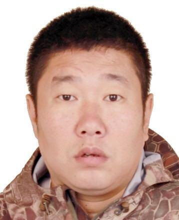 市公安局原标题:《北安75关于公开征集刘兴华等人违法犯罪线索的