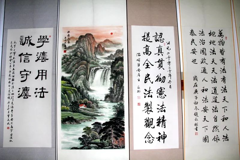 临淄区弘扬宪法精神建设法治临淄书画展开幕啦