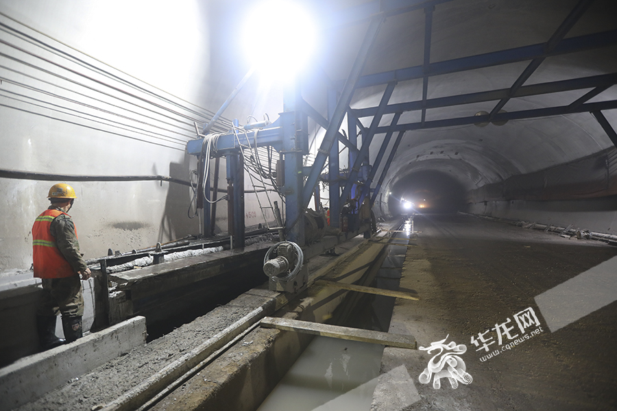 大学城到渝北最快仅需15分钟土主隧道右线顺利贯通明年有望全线通车