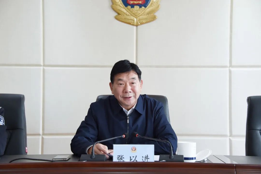 宿迁市警察协会会长张以进,湖滨新区党工委委员,管委会副主任,分局