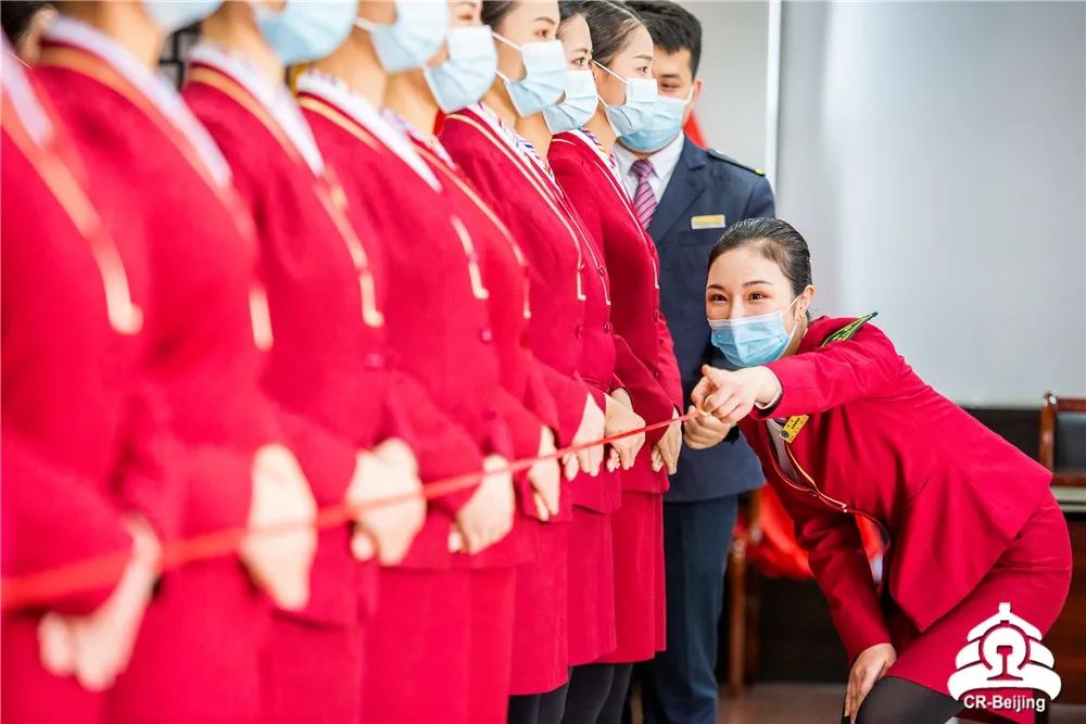 多图曝光京哈高铁乘务员惊艳亮相