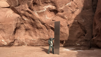 是外星人，还是艺术家创作？犹他州的神秘“巨石”又出现了