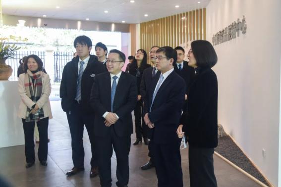 日本国驻上海总领事馆总领事大使矶俣秋男一行到苏州相城考察调研