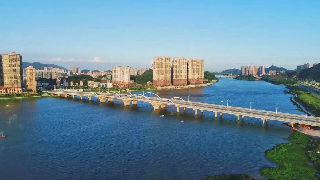 63个项目动工竣工投产总投资约290亿元就在