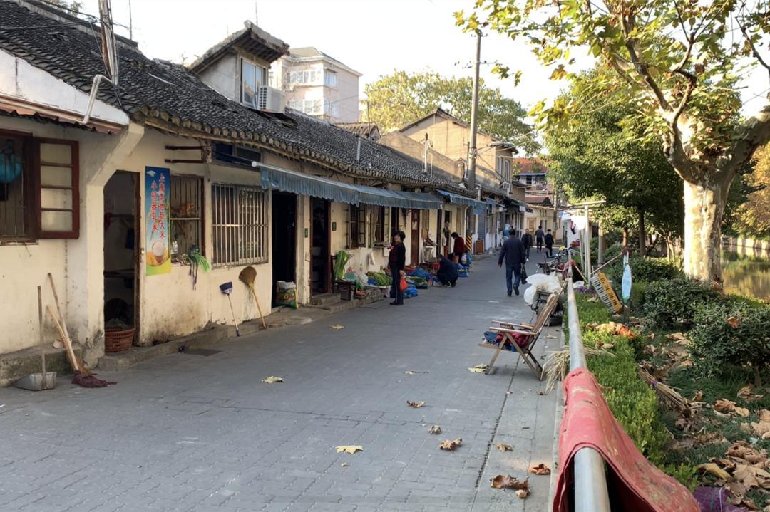 ▼解放街▼德园路一起到南翔的弄堂里转转走吧,今天跟随小嘉的镜头一