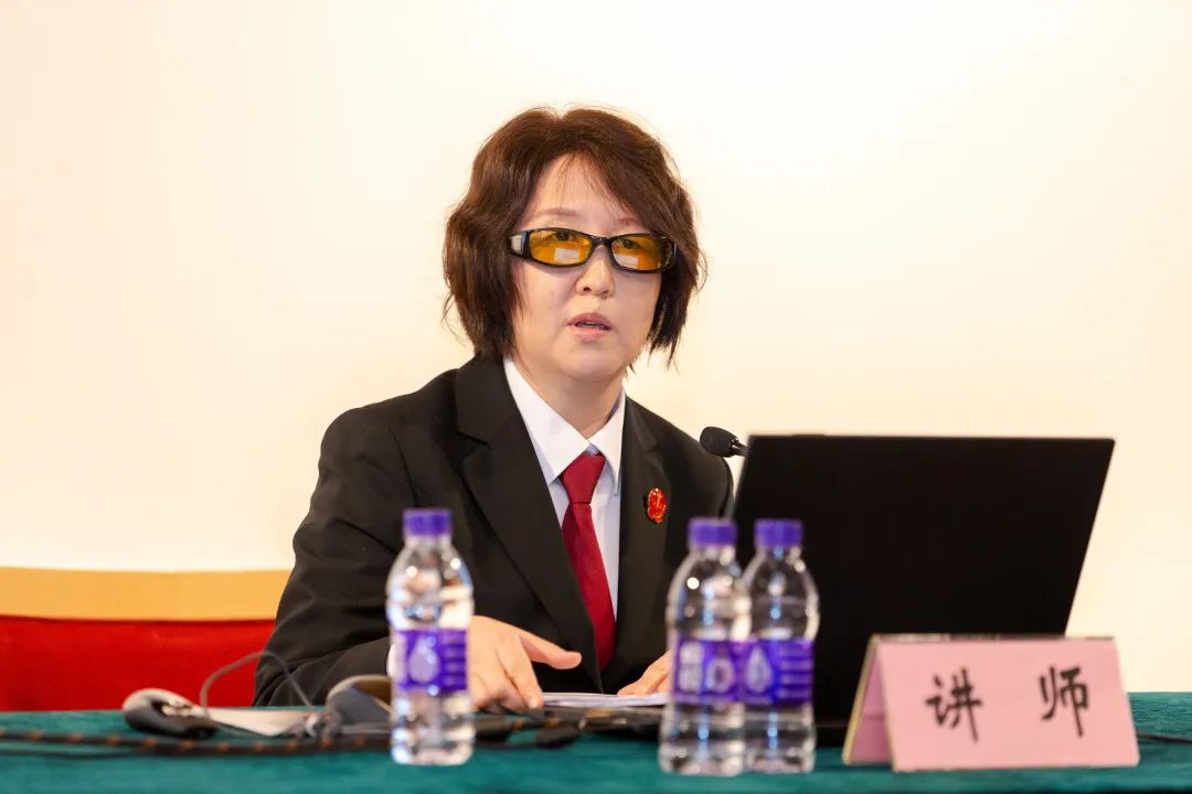 受国家大剧院邀请,由北京知识产权法院审判监督庭庭长张晓霞带队,审判