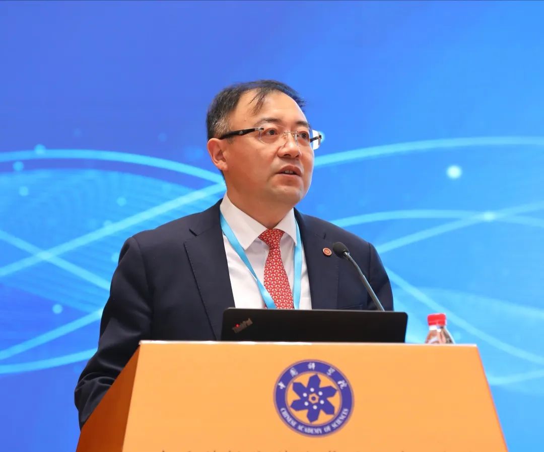 周平红内镜里的大国工匠