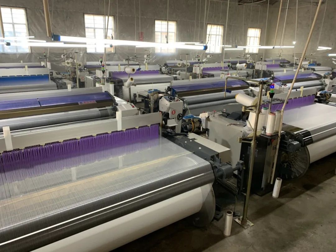 管瑞峰介绍,"全布"打造的"飞梭智纺"平台是国内领先的工业互联网数字