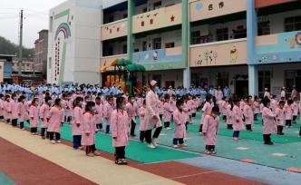 江西兴国：这个幼儿园以自己的方式致敬抗疫英雄