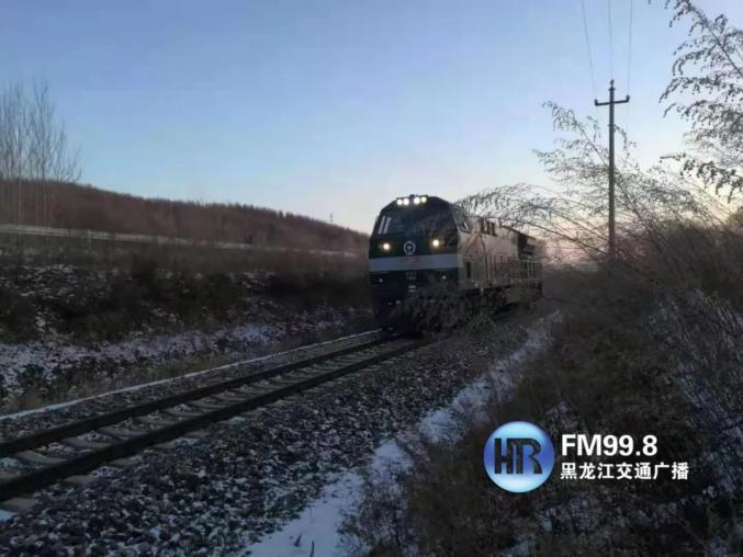 就差50米他拦停了火车