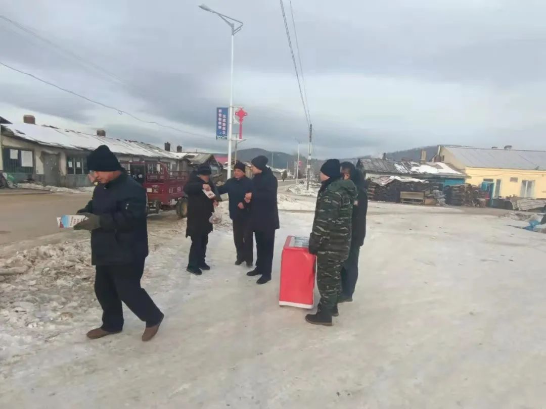 大乌苏镇开展2020年国家宪法日暨宪法宣传周集中宣传活动