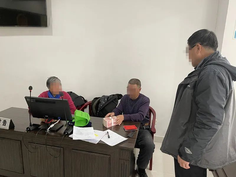 案外人代为清偿 法官巧办借贷案